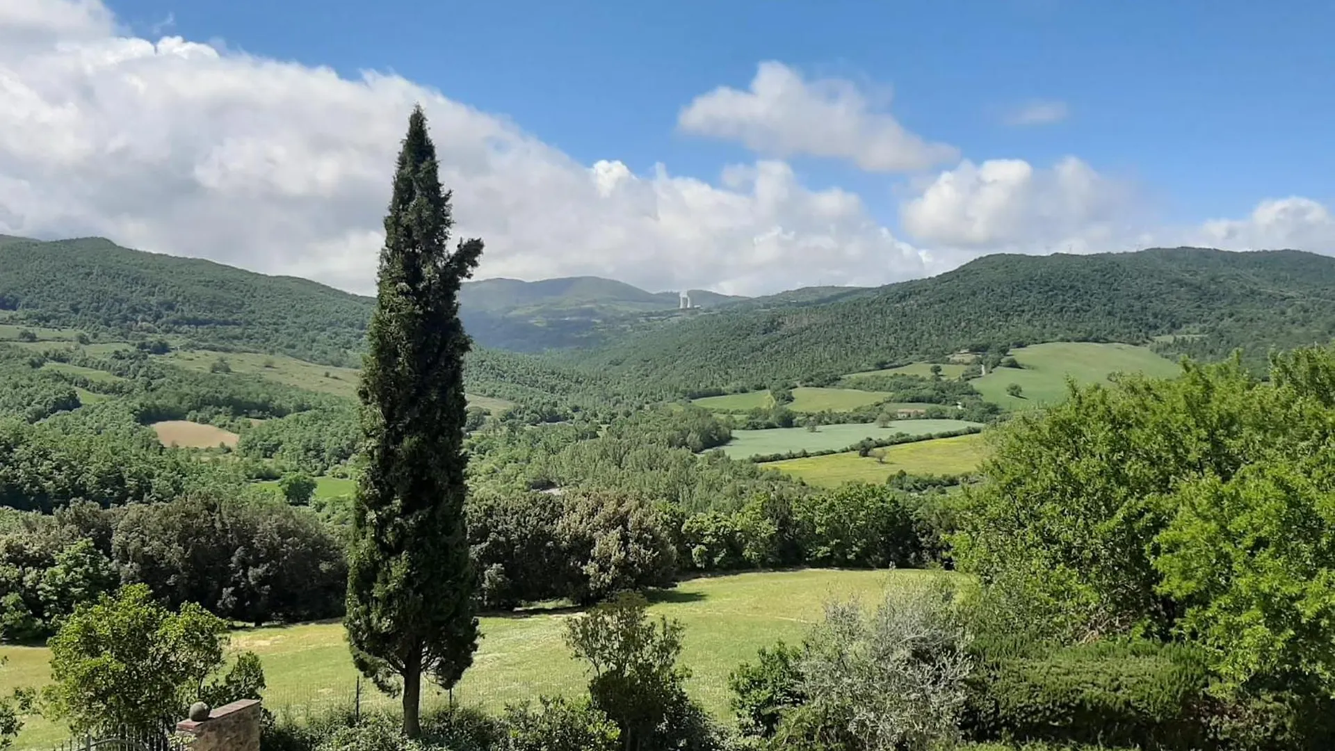 Apartment Mimosa At Pietraie A Nice Studio With Terrace On The Valley Montecastelli Pisano