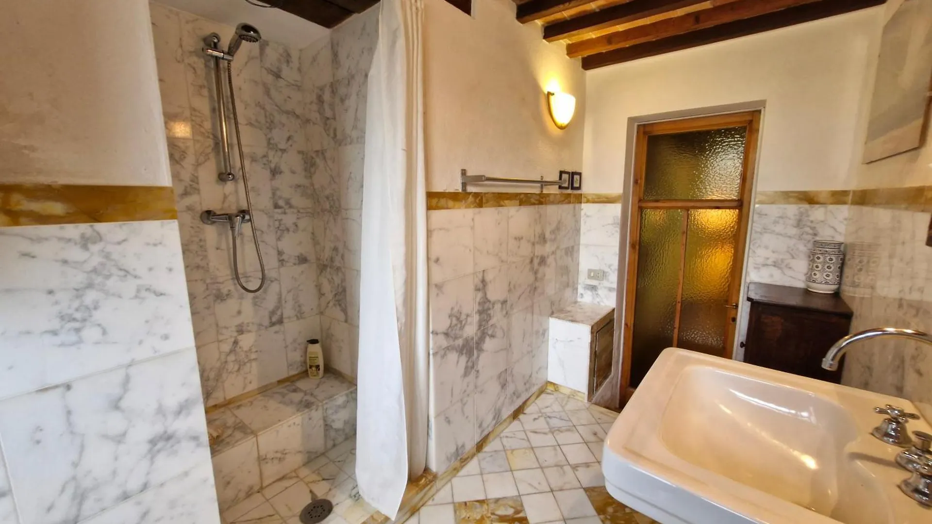Mimosa At Pietraie A Nice Studio With Terrace On The Valley Montecastelli Pisano Italy